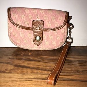 Dooney & Bourke Wristlet